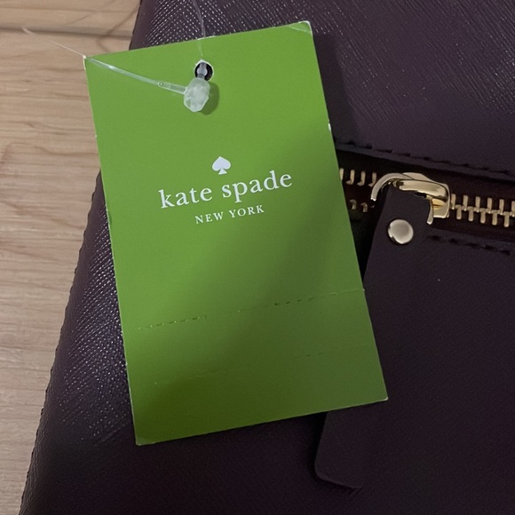 Kate Spade leather adjustable cross body plum purple NWT - Picture 4 of 4